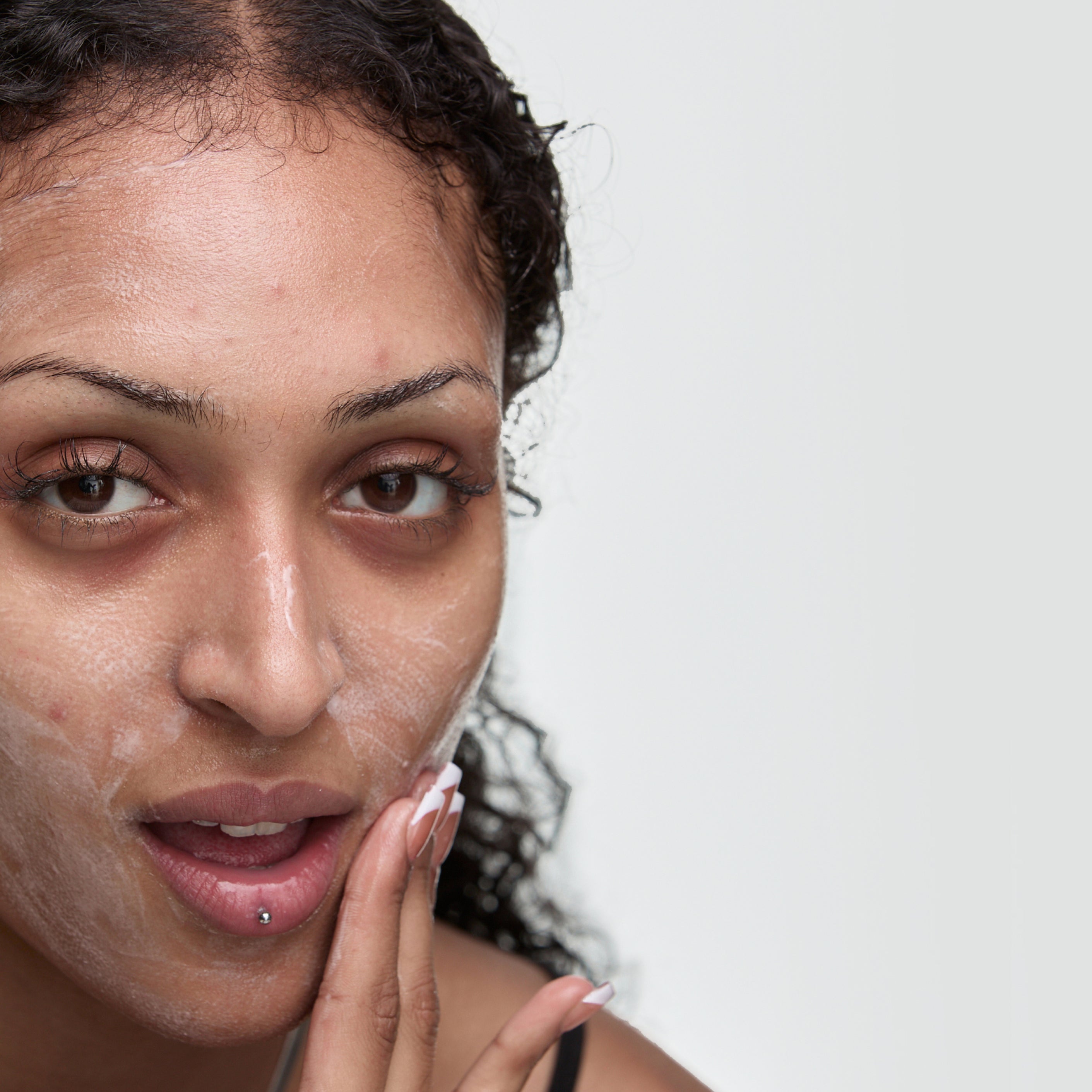 Anti-Blemish Moisturizer + 5% Niacinamide